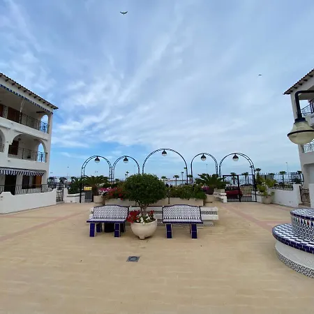 Relax تورّيفيِخا